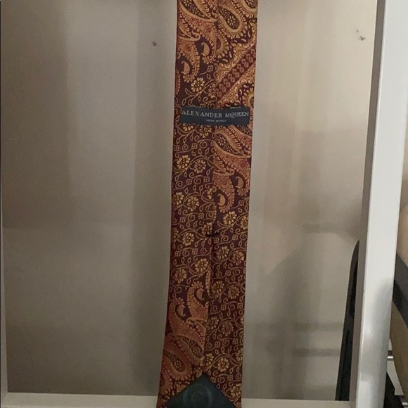 Alexander McQueen tie - Picture 1 of 2